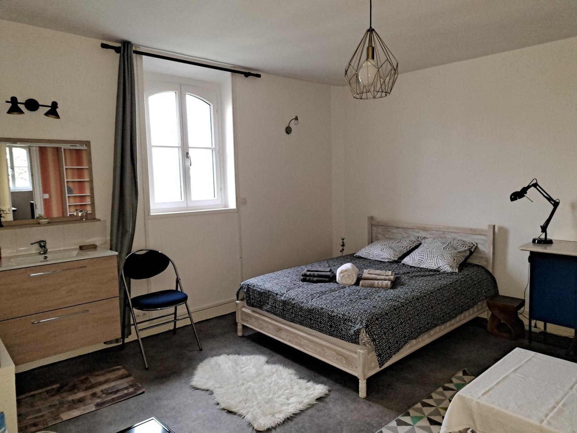 Les Chambres De Lucie-B&B - Petit Dej Inclus - Parking Prive - Proche Gare Versalles Exterior foto